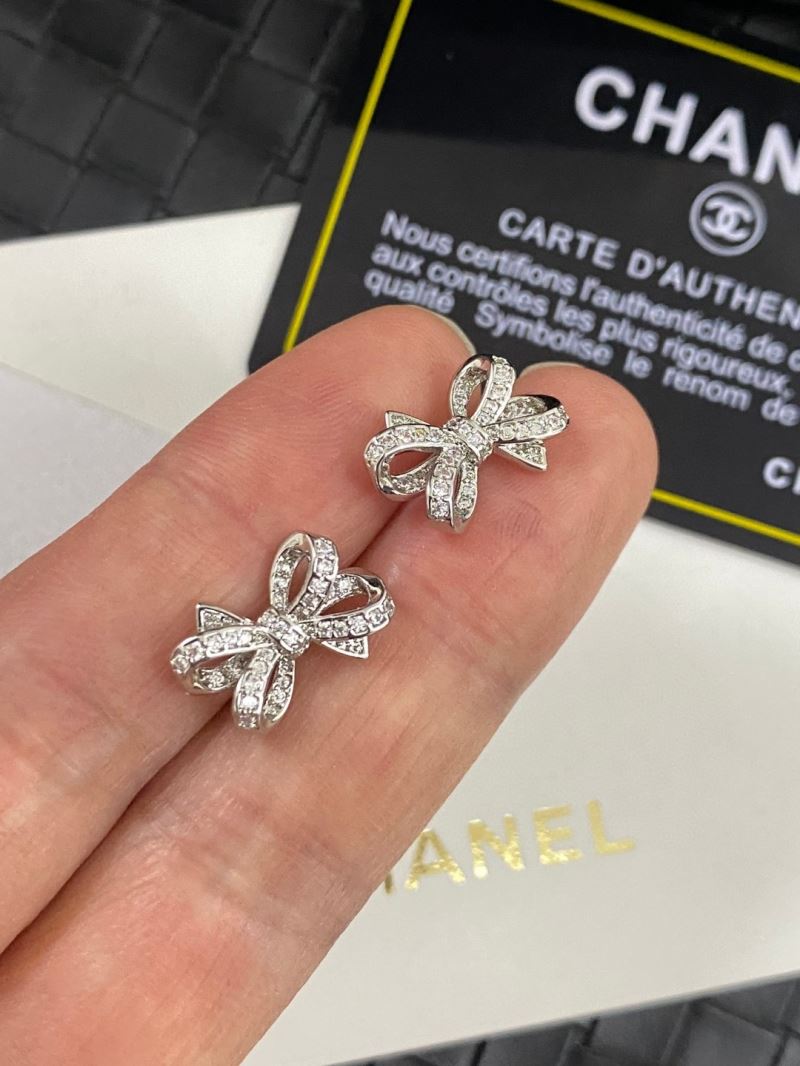 Ch**el earrings
